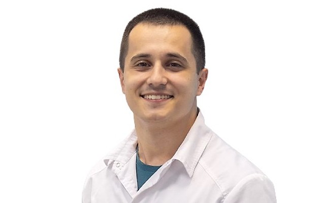 Абдуллаев Руслан Юрьевич